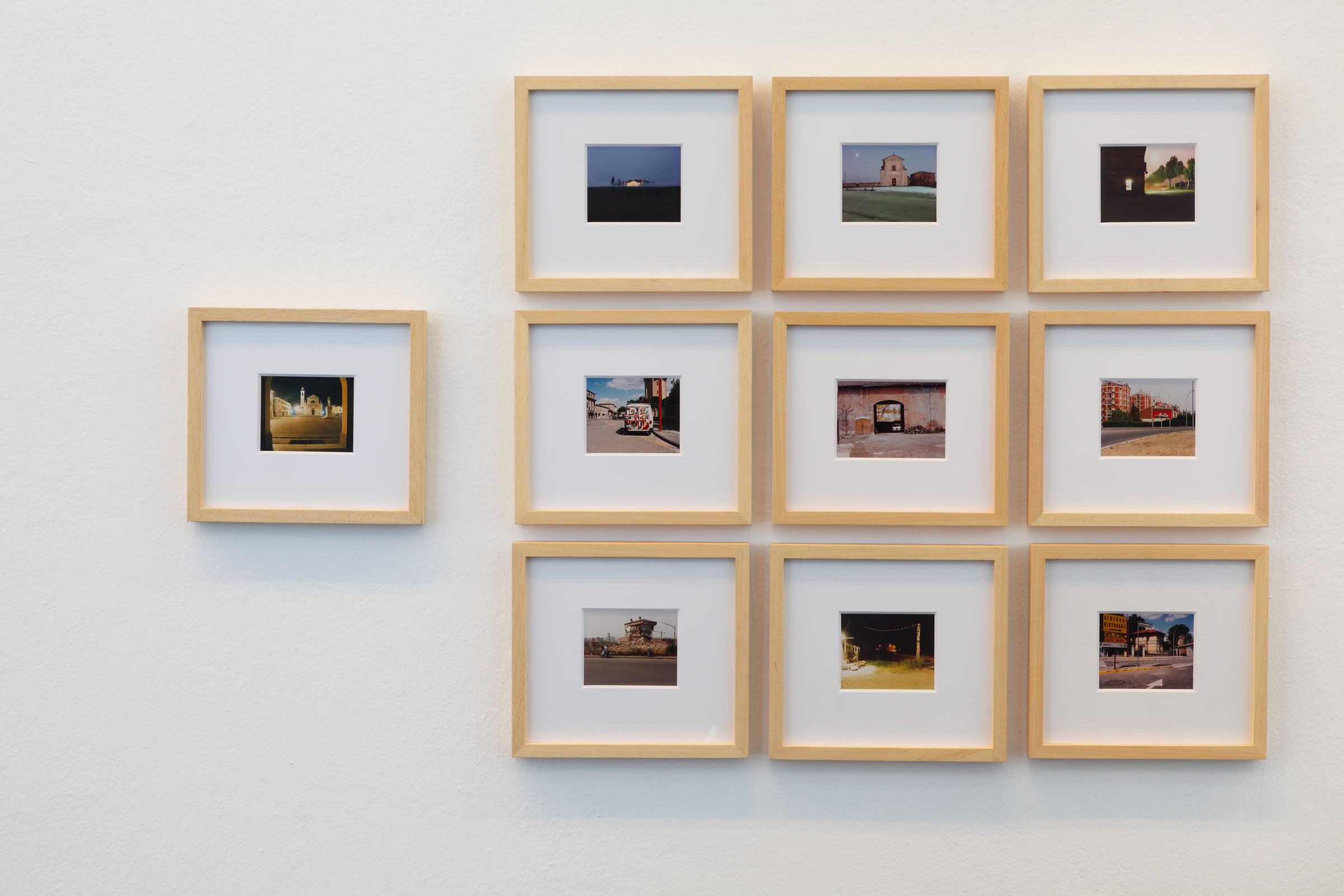 u0022Le scatole viventi / The living boxes. Luigi Ghirri, Project prints. La temperatura mentale della fotografia / The mental temperature of photographyu0022, installation view